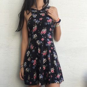 FLORAL DRESS
